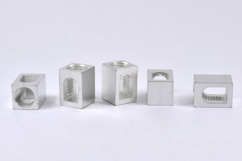 Mechanical Terminal Lugs Circuit Breaker Terminals Set Screws